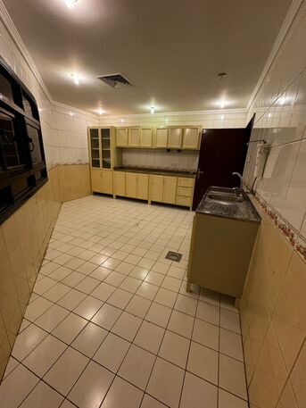 Kuwait City, Apartments/Houses, KWD 600/month,  3 BR,  For Rent In Rumaithiya: 3-bedroom Master Apartment
