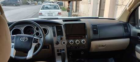 Riyadh, Vehicles, Cars & Trucks , SAR 60000,  Toyota Sequoia,  2014,  Automatic,  450000 KM,  Pearl White 4X4