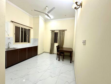 Salmaniya, Appliances, BHD 190,  STUDIO/FULLY FURNISHED/UNLIMITED EWA/HEART OF SALMANIYA