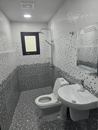 Hoora, Apartments/Houses, BHD 320/month,  4 BR,  NEW - House For Rent In Hoora - Behind ... KFC / Exhibition Road  - Parking Available