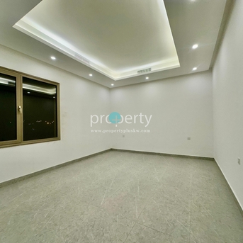 Kuwait City, Villas, KWD 950,  Elegant 4-Bedroom Floor For Rent In Al-Siddeeq, Kuwait