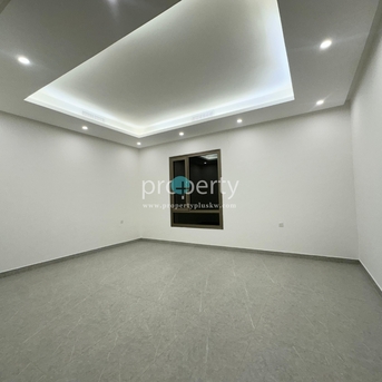 Kuwait City, Villas, KWD 950,  Elegant 4-Bedroom Floor For Rent In Al-Siddeeq, Kuwait