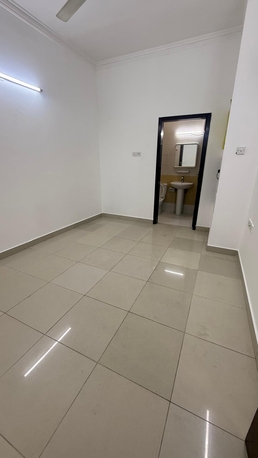 Muharraq, Apartments/Houses, BHD 180/null,  2 BR,  2Bath,Ewa,balcony Semi Furnished Spacious Flat 4 Rent N Muharraq @INCLUSIVE, 33112437