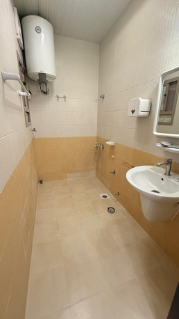 Muharraq, Apartments/Houses, BHD 180/null,  2 BR,  2Bath,Ewa,balcony Semi Furnished Spacious Flat 4 Rent N Muharraq @INCLUSIVE, 33112437