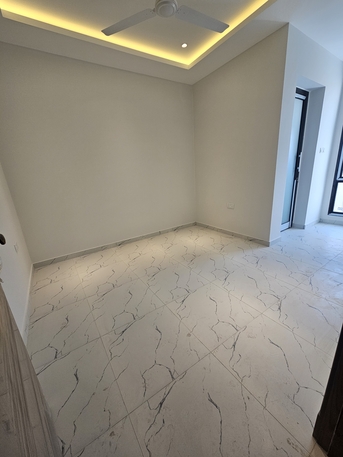 Salmaniya, Apartments/Houses, 2 BHK/BRAND NEW Semi Furnished FLAT. 230 BD With EWA /@SALMANIYA.