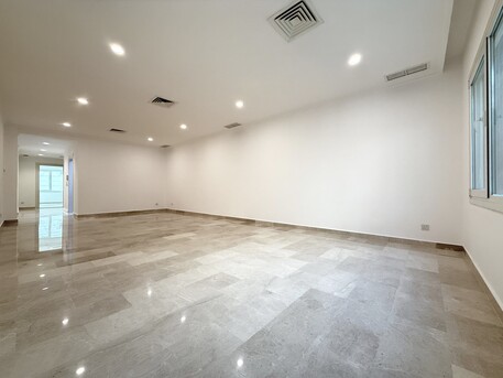Kuwait City, Apartments/Houses, KWD 800/month,  4 BR,  Salwa &ndash; Spacious Three Or Four Bedroom Apartments W/balcony