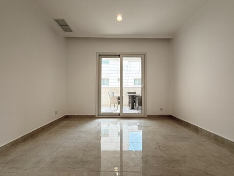 Kuwait City, Apartments/Houses, KWD 800/month,  4 BR,  Salwa &ndash; Spacious Three Or Four Bedroom Apartments W/balcony