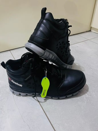 Jeddah, Household Items, SAR 400,  Reebok Safety Shoe