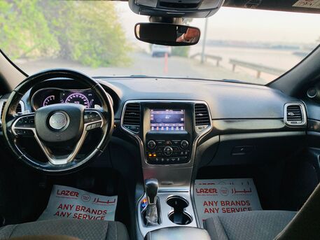 Tubli, Vehicles, Cars & Trucks , BHD 100,  GRAND CHEROKEE LAREDO,  2018,  Automatic,  124000 KM,    MODEL FOR SALE