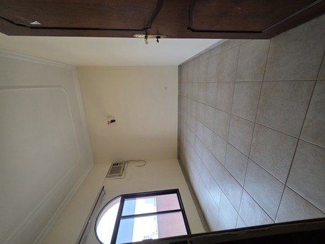 Manama, Apartments/Houses, BHD 250/month,  2 BR,  @2BATHROOM Hall Kitchen With Electricity Balcony Car Parking