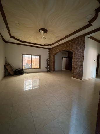 Manama, Villas, BHD 350,  3bhk Semi Furnished Villa For Rent