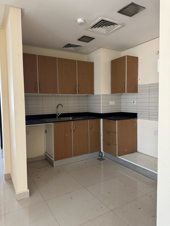 Zinj, Apartments/Houses, BHD 230/month,  2 BR,  Semi Furnished 2 Bhk Flat For Tent