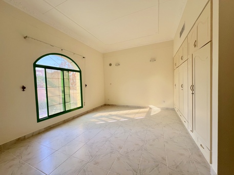Janabiya, Villas, BHD 630,  280 Sq. Meter,  Family-friendly 3br Villa With Garden & Maid&rsquo;s Room | Janabiya Compound