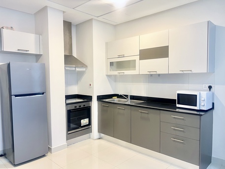 Sanabis, Apartments/Houses, BHD 300/month,  Furnished,  1 BR,  90 Sq. Meter,  1BHK Apartment With Gym, Pool & Balcony | Al Burhama