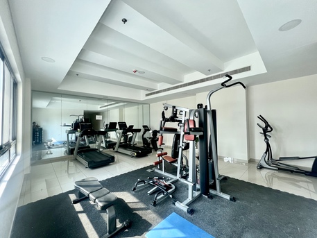 Sanabis, Apartments/Houses, BHD 300/month,  Furnished,  1 BR,  90 Sq. Meter,  1BHK Apartment With Gym, Pool & Balcony | Al Burhama