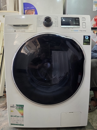Al Batha, Household Items, SAR 1,  Samsung Eco Bubble Digital Inverter Washing Machine &ndash; 7.5 KG (Same As New Condition)