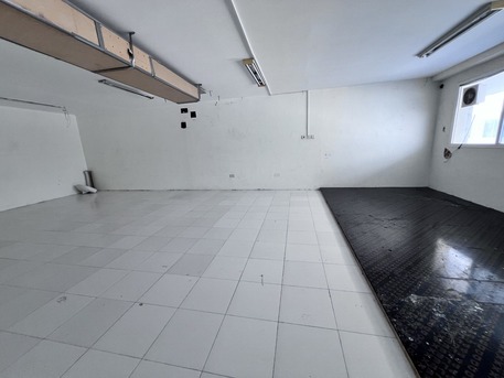 Tubli, Warehouses, BHD 500,  190 Sq. Meter,  Warehouse / Store For Rent In Tubli | Prime Location | BD 500 Only