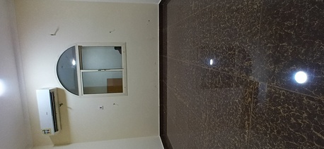 Zinj, Apartments/Houses, BHD 230/month,  2 BR,  2 Bhk Semi  With Ewa Neat And Clean With Car Parking