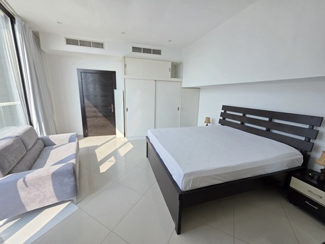 Juffair, Apartments/Houses, BHD 300/month,  Furnished,  1 BR,  Modern 1 BHK | Spacious | Large Balcony | Free Wifi| Great Facilities!! Near Fontana Tower