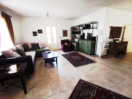 Amman, Apartments/Houses, JOD 380/month,  Furnished,  2 BR,  160 Sq. Meter,  Cozy Apartment For Rent In Amman &ndash; Perfect For Expats Professionals & Arabic Language Stud