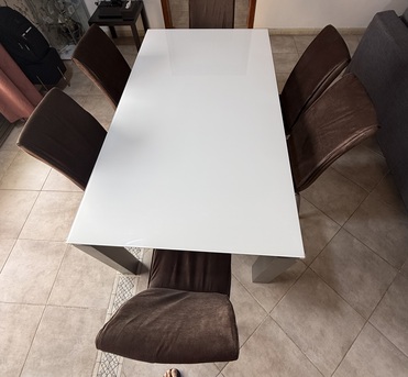 Khobar, Furniture, SAR 850,  Dining Table With 6 Chairs (Home Center)