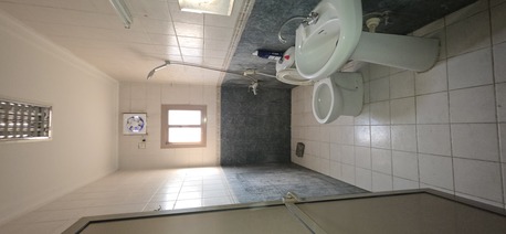 Hoora, Apartments/Houses, BHD 170/month,  2 BR,  Un Furnished Family Flat For Rent In Hoora With EWA Inclusive On 2nd Floor No Lift