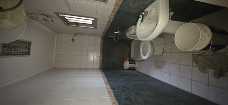 Hoora, Apartments/Houses, BHD 170/month,  2 BR,  Un Furnished Family Flat For Rent In Hoora With EWA Inclusive On 2nd Floor No Lift