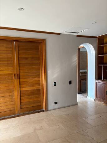 Cali, Apartments, Flats, Houses & Villas, USD 220000/month,  Furnished,  3 BR,  2335 Sq. Feet,  For Sale Luxury Apartment In El Poblado, Medell?n, Colombia