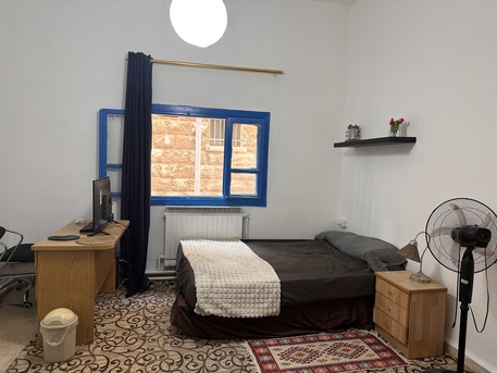 Amman, Rooms Available, JOD 220/month,  Furnished,  16 Sq. Meter,  Private Room, In A Shared Flat In Jabal Al-Lweibdeh &ndash; Utilities Included