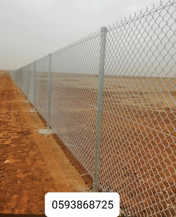 Umluj, Construction, Fencing Work Involves The Installation Of Various Types Of Barriers For Residential, Comme