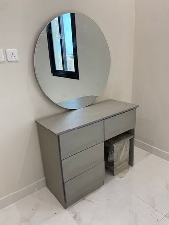 Jeddah, Furniture, SAR 8,  Stylish Dressing Tables &ndash; Modern Design & Perfect Functionality