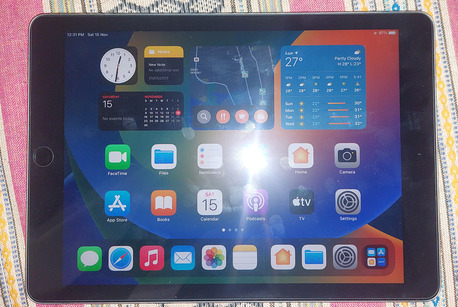 Jeddah, Tablet Computers, SAR 900,  IPad 9.7 Inch 4G 128 GB In Neat And Clean Condition