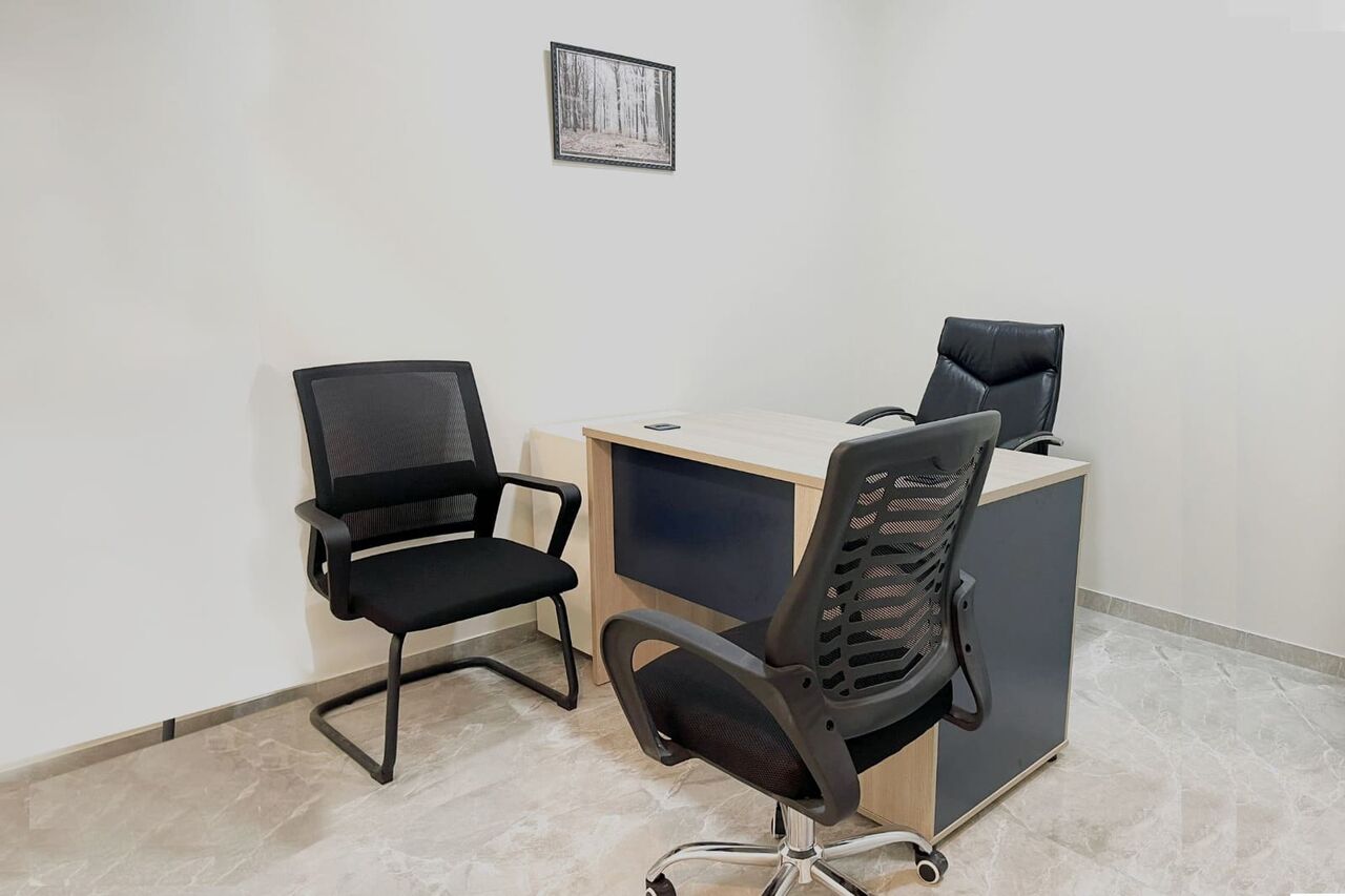 Manama, Marketing, 🔥 Commercial Office In Sanabis Fakhroo Tower – Starting BD 90/month Only