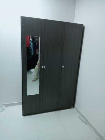 Jeddah, Furniture, SAR 9,  Elegant 3-Door Wardrobes &ndash; Compact, Stylish & Functional