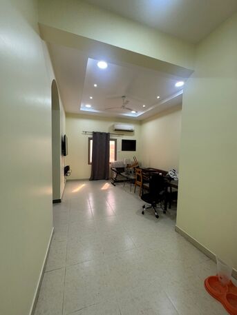 Paris, Housing Exchanges, 240/year,  3 BR,  150 Sq. Meter,  Furnished Apartment For Rent In Abu Saiba.