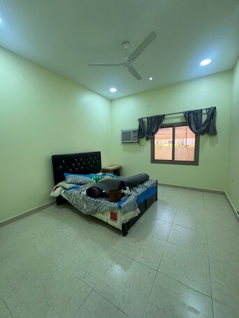 Paris, Housing Exchanges, 240/year,  3 BR,  150 Sq. Meter,  Furnished Apartment For Rent In Abu Saiba.