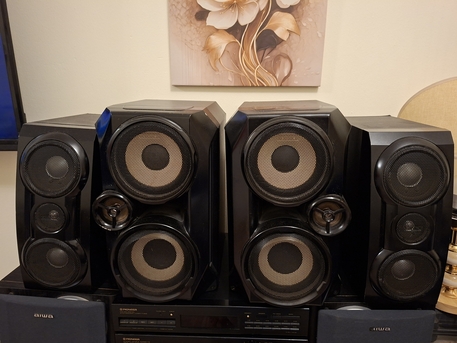 Manama, Electronics, BHD 25,  للبيع سماعات سوني كلاسيكية &ndash; نظام مسرح من&