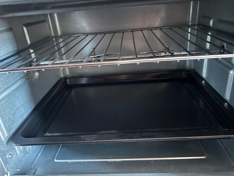 Riyadh, Appliances, SAR 150,  Electric Oven فرن كهربائي