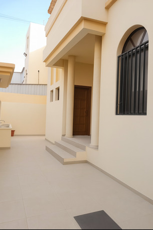 Manama, Real Estate For Sale, BHD 170000,  2 BR,  325 Sq. Meter,  For Sale: House In Ma&rsquo;ameer.