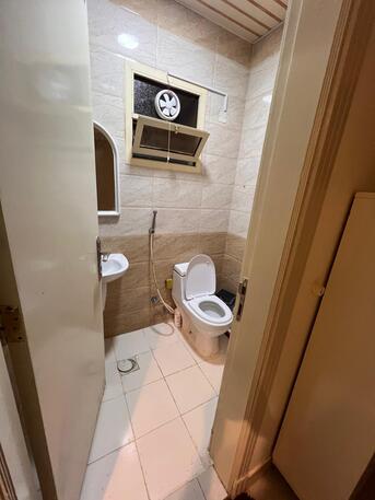 Riyadh, Rooms for Rent, SAR 1100/month,  Room For Rent &ndash; Executive Bachelor (Pakistani Only)