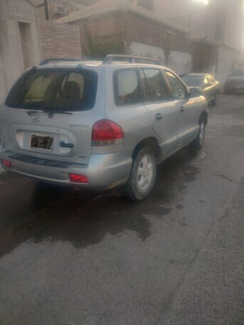Riyadh, Vehicles, Cars & Trucks , SAR 7500,  Hyundai Santa Fe,  2005,  Manual,  325000 KM,    (SUV)