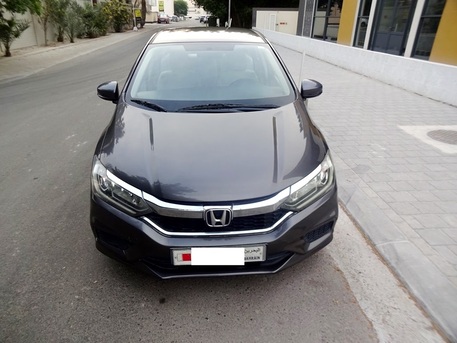Zinj, Vehicles, Cars & Trucks , BHD 3300,  Honda City,  2018,  Automatic,  83000 KM,   Mid Option Single Owner Low Budget Car For Sale