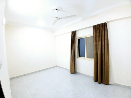 Hidd, Apartments/Houses, BHD 180/month,  1 BR,  Fpat 1bhk Inclusive New Hidd Semi Furnished