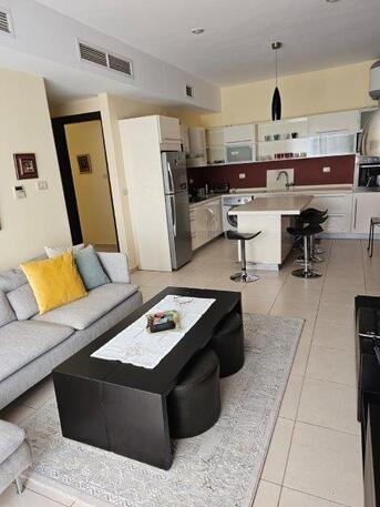 Amman, Apartments/Houses, JOD 500/month,  Furnished,  2 BR,  77 Sq. Meter,  BARAKA MALL: Nice Luxurious Two-bedroom Apartment