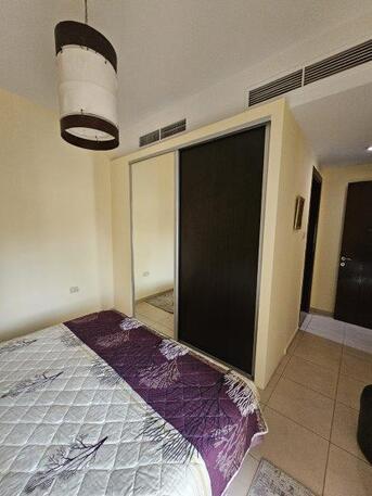 Amman, Apartments/Houses, JOD 500/month,  Furnished,  2 BR,  77 Sq. Meter,  BARAKA MALL: Nice Luxurious Two-bedroom Apartment