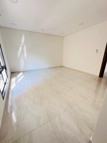 Zinj, Apartments/Houses, BHD 420/month,  3 BR,  Flat For Rent In Zinj Near New Millennium School