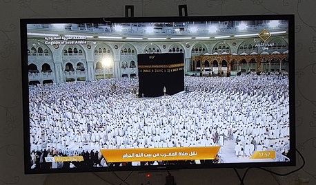 Riyadh, Household Items, SAR 600,  TV Smart Samsung 40 Inch Excellent SAR 600 (Negotiable)