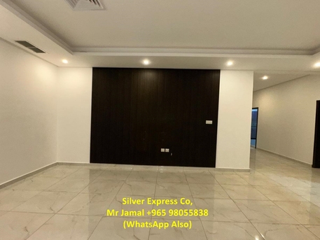 Mubarak Al-Kabeer, Apartments/Houses, KWD 450/month,  3 BR,  100 Sq. Meter,  3 Bedroom Apartment For Rent In Finatees