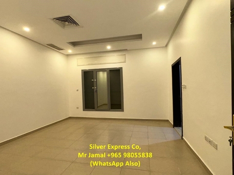 Mubarak Al-Kabeer, Apartments/Houses, KWD 800/month,  4 BR,  100 Sq. Meter,  4 Master Bedroom Floor For Rent In Finatees.