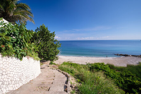 Jamaica, Holiday/Vacation Rentals, 500/day,  3 BR,  46 Sq. Meter,  Ocho Rios Family Vacation Homes